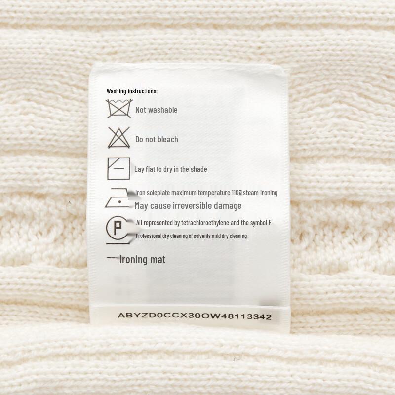 HAZZYS Men's Cable Knit Cotton-Wool Blend Sweater