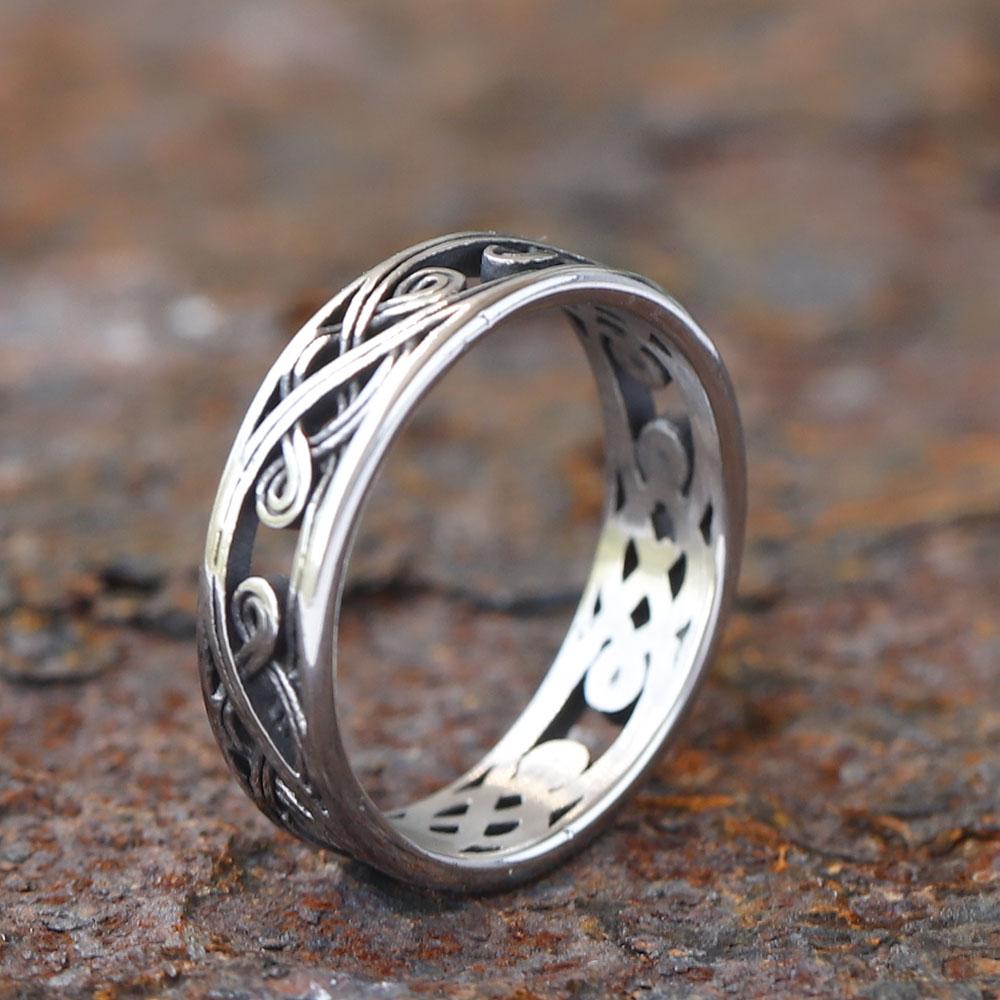 Vintage Keltisches Knotenmuster Edelstahl Wikinger Ringe Mode Durchbruch Nordischer Ring Für Männer Biker Amulett Schmuck Geschenk