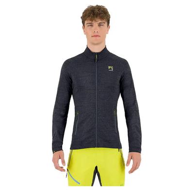 Sıcak tutan kıyafetler – Kapşonlu Kazaklar ve Svetşörtler