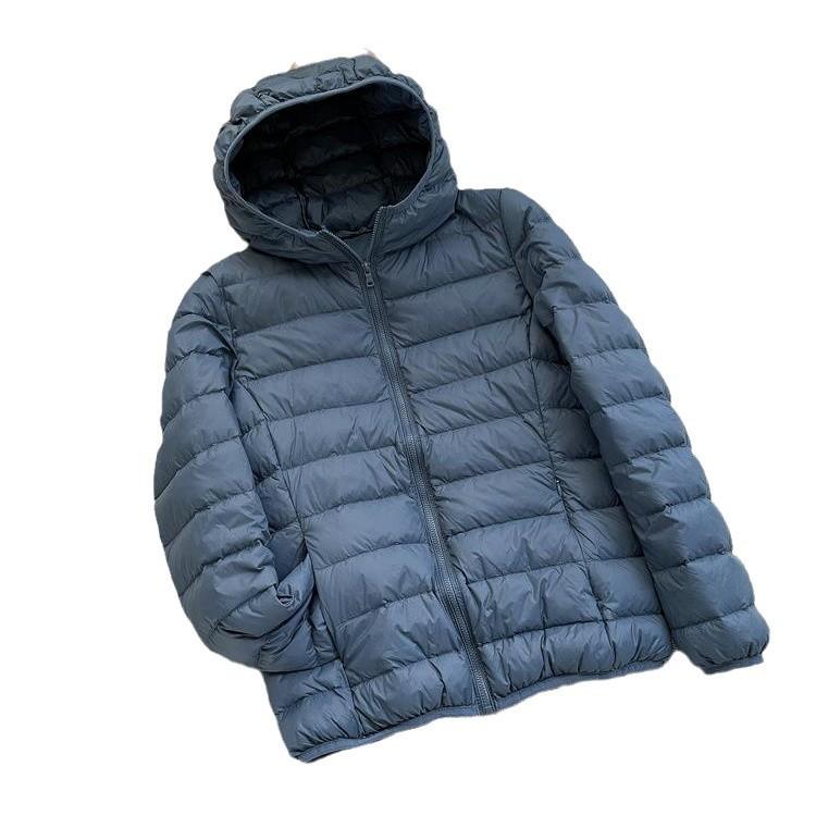 FASHION 2025 Light Down Jacket Women's Hooded Short Portable High Quality 90 White Duck Down Versatile Down Jacket Trendy Clothes