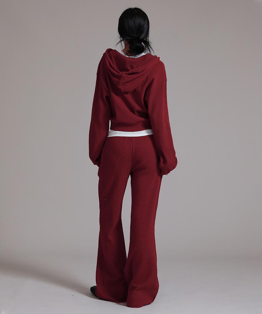 LIKE THE MOST Waffle Bootcut Elastic Pants_Wine