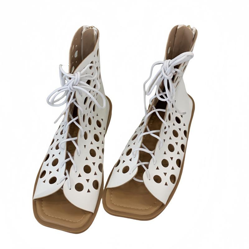 Bohemian Strap-on Sandals Women's Summer New Flat-bottomed Lace-up Retro Outerwear Beach Sandals