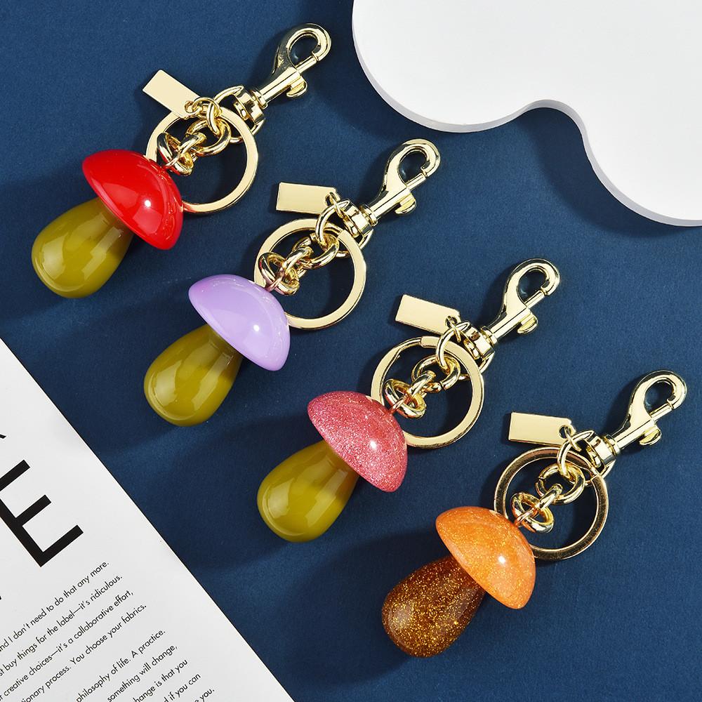 Creative Mushroom Keychain For Bags And Keys With Resin Finish For Casual Use