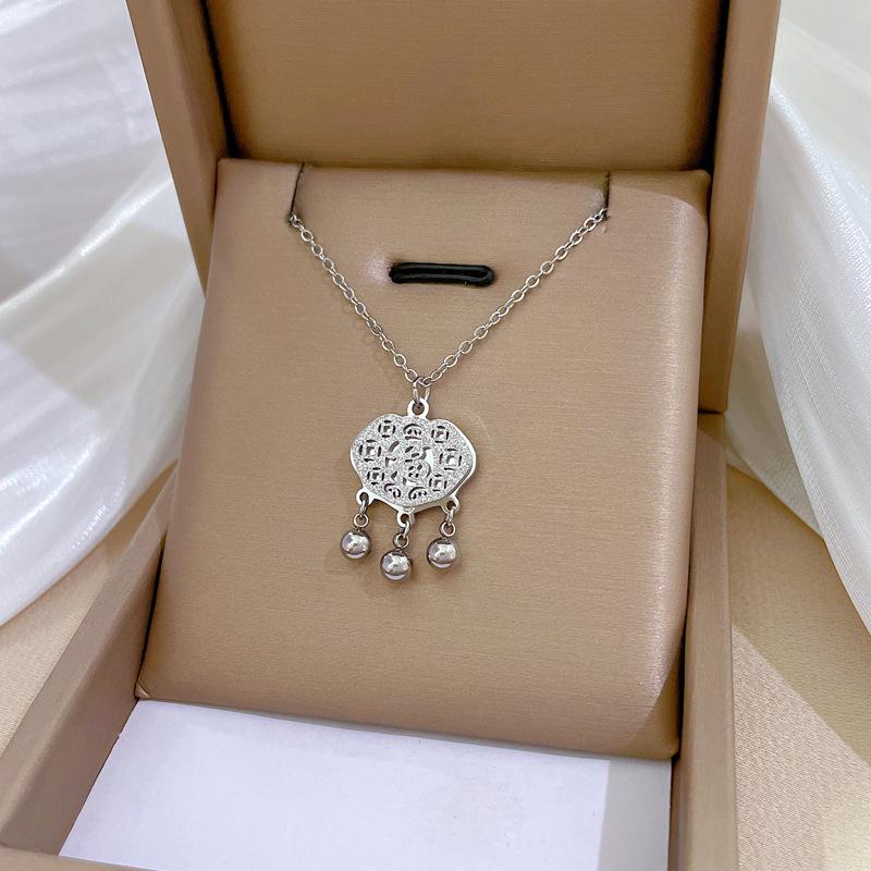 Full Titanium Steel Geometric Animal Minimalist Real Gold Necklace for Women - Collarbone Chain