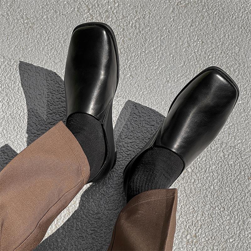 Módní luxusní značka Pánské mokasíny 2025 Nové pánské boty Pravá kůže Pánské ležérní boty Mokasíny Prodyšné Nazouvací Černé řidičské boty