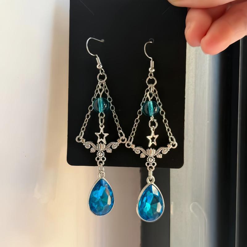 1Pairs Vintage Silver Dangle Earrings Hollow Butterfly Emerald Green Gem For Party Daily Wear Vacation