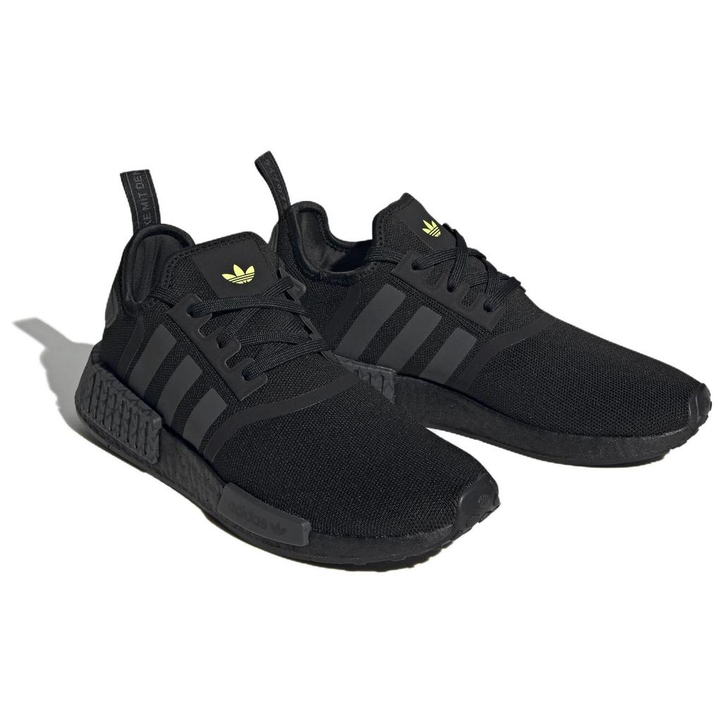 adidas NMD_R1 Nere Grigie Sneakers Unisex Core-Black Grey-Six Giallo Solare GY7367