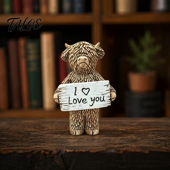 Lifelike Highland Cow Decor Desktop Ornament, Heartwarming Animal Figurine, Resin Gifts for Lovers Statue with Confession Sign Home Office Desk