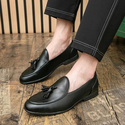 Modische Slipper aus den Vereinigten Staaten Herren Casual Bequem Marke Quastenschuhe Herren Business Reiseschuhe in den Größen 38-47