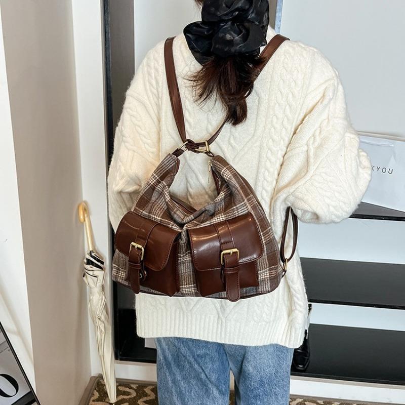 Fashion Contrasting Underarm Bag Autumn and Winter New Retro Trendy Woolen Shoulder Bag Niche Backpack