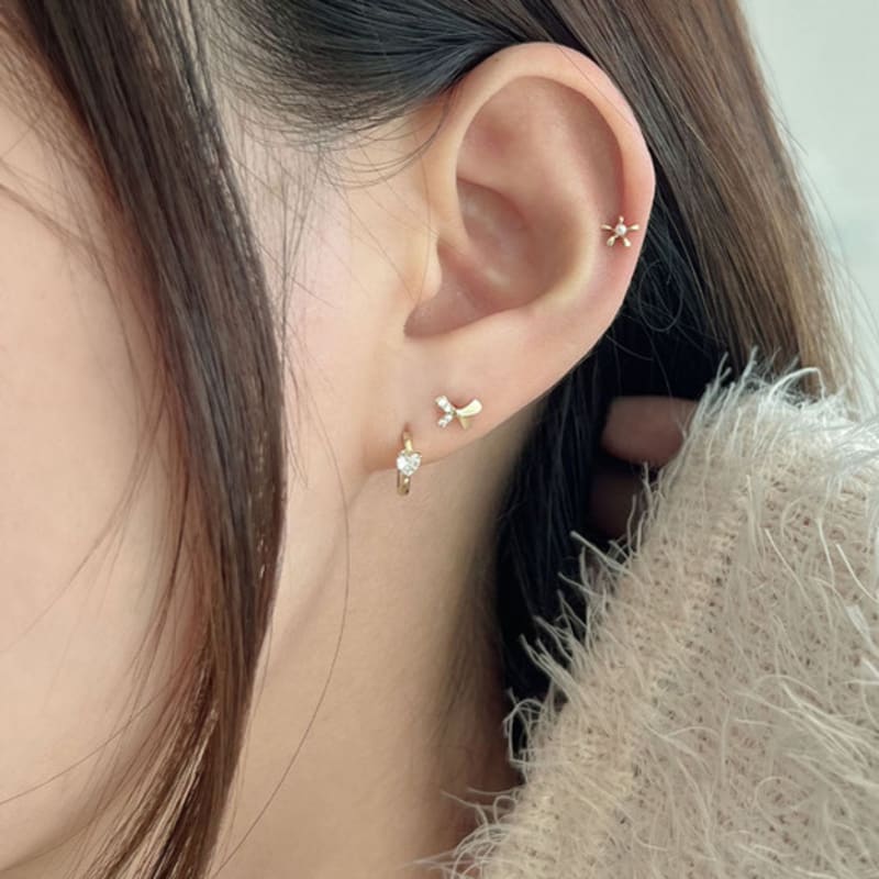 Youngglow 14k Mini Heart Cubic One Touch Ring Earring