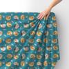 Royal Samt Stoff Polyester Zum Nähen - Motiv Katzen Und Pfoten Auf Blauem