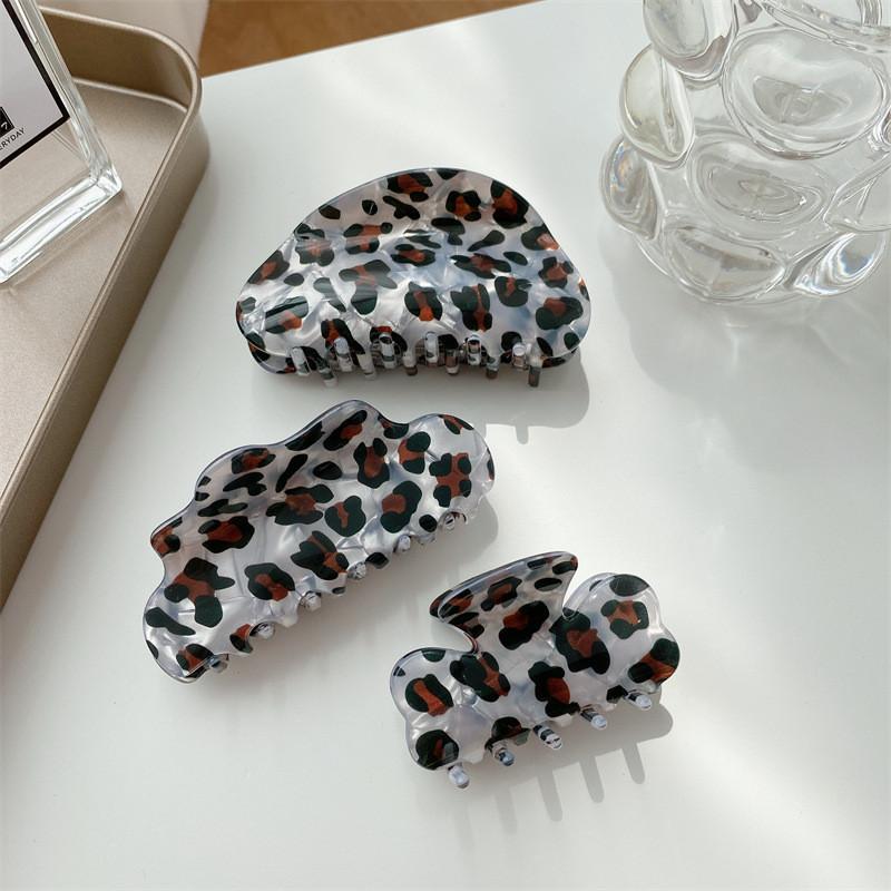 Vintage Chic Leopard Print Hair Clip For Women Handmade Acetate Hair Accessory