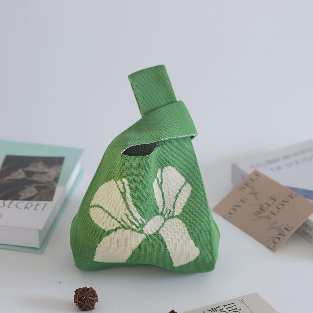 Trendy Knit Bucket Bag For Women Soft And Spacious Tote Bag With Eye-catching Patterns Ideal For Daily Wear And Gifts