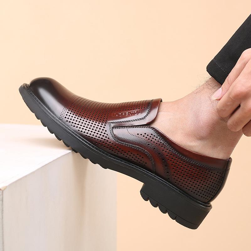 

Голова старика мужские полые дышащие кожаные туфли черные с круглым носком 2025 весенне-осенний тренд повседневная обувь для ног 91078 44