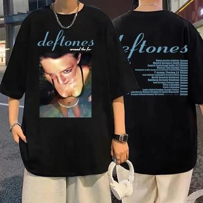 Deftones Girl Eyes Cartoon T-Shirts 90er Vintage-Mode Kurzarm Schwarze Tops Sommer Japanische Stile O-Ausschnitt Baumwoll-T-Shirts