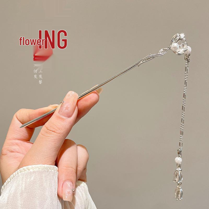 Elegant Retro Tassel Hairpin for Hanfu Updo - Women's Chinese Style Metal Hair Clip