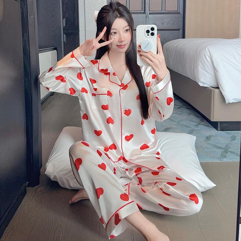 High-Value Summer Love Printing Ice Silk Cool Pajamas Women'S Casual Long-Sleeved Suit Loungewear Can Be Worn Outside