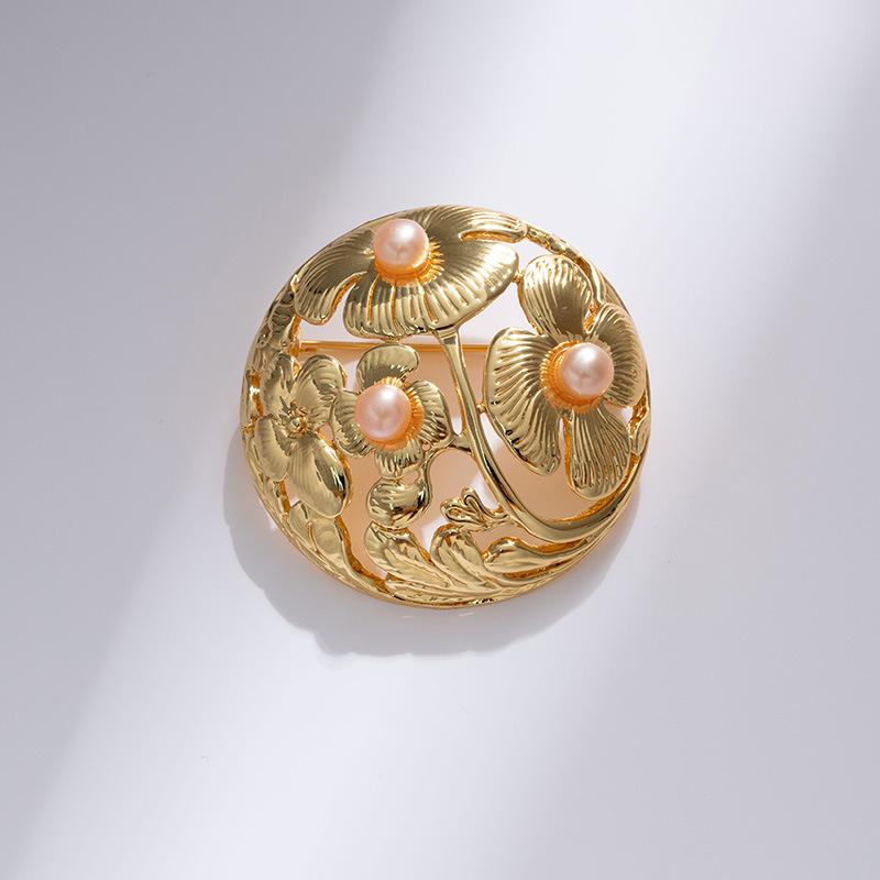 Senior Brooches Flower Leaf Brooch Pins for Women Suit Pendant  Fashion Brooches Jewelry