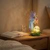 Estatua de Jardín de Hadas Alimentada por Energía Solar Resina Miniatura Adorno de Paisaje Figura Decorativa Exterior con Luz LED para Patio Terraza Césped
