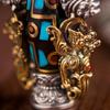 Collana Pendente da Uomo Dzi a Nove Occhi del Buddha Amitabha - Amuleto Protettivo Retrò