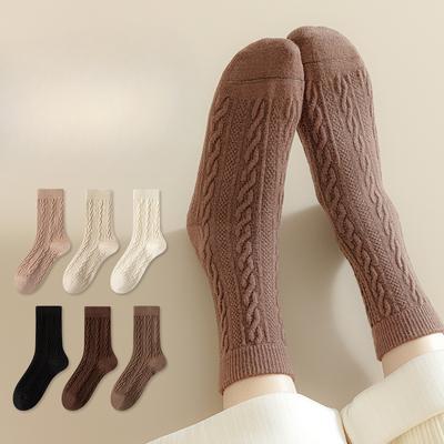 Damen Herbst- und Winter Verdickte Warme Zopfwolle Nahtlose Schlauch-Baumwollsocken