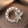 Retro Rhinestone Butterfly Brooch Luxurious Pearl Rhinestone Brooch Women Geometric High-end Chest Flower Brooch Buckle Clothing
