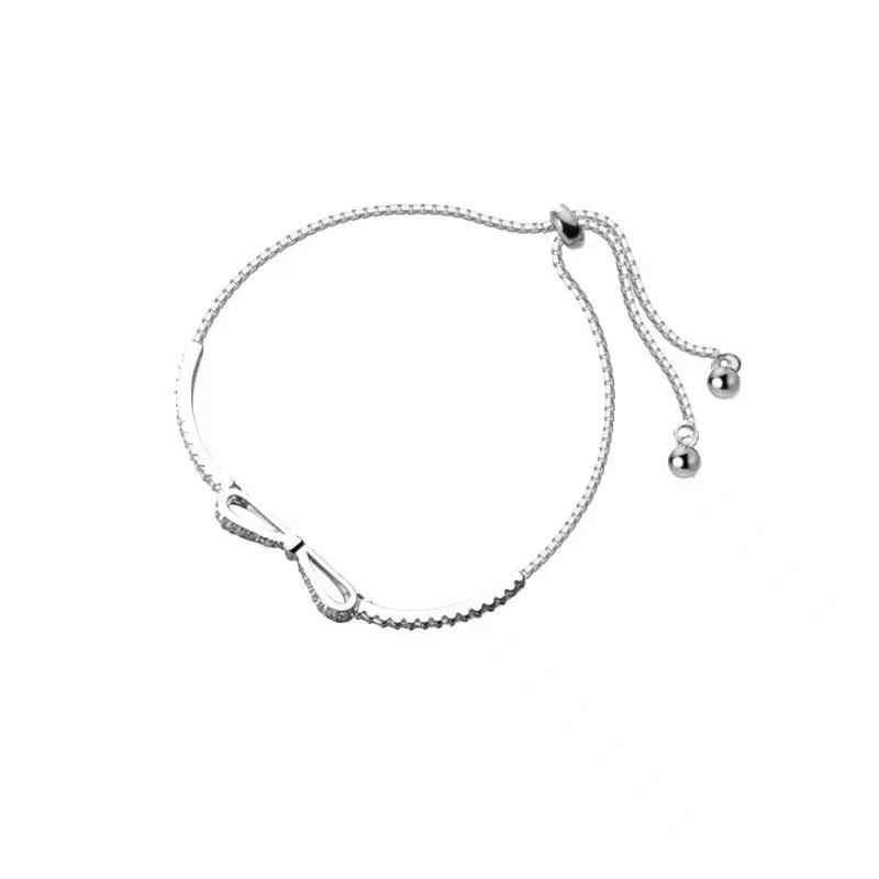 Exquisite Diamond Bow Bracelet: Luxurious Gift for Her