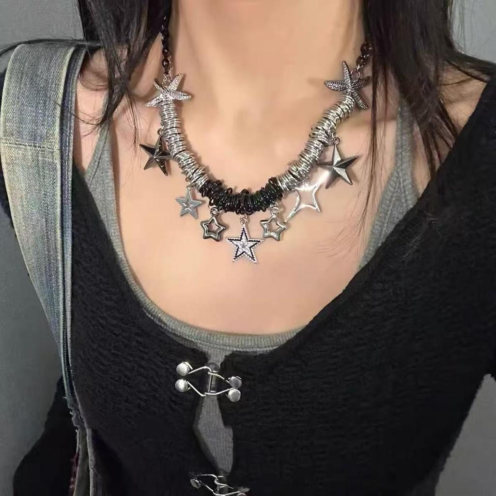 Y2K Spicy Girl Dark Star Leather Choker Necklace - Pure Desire Clavicle Chain