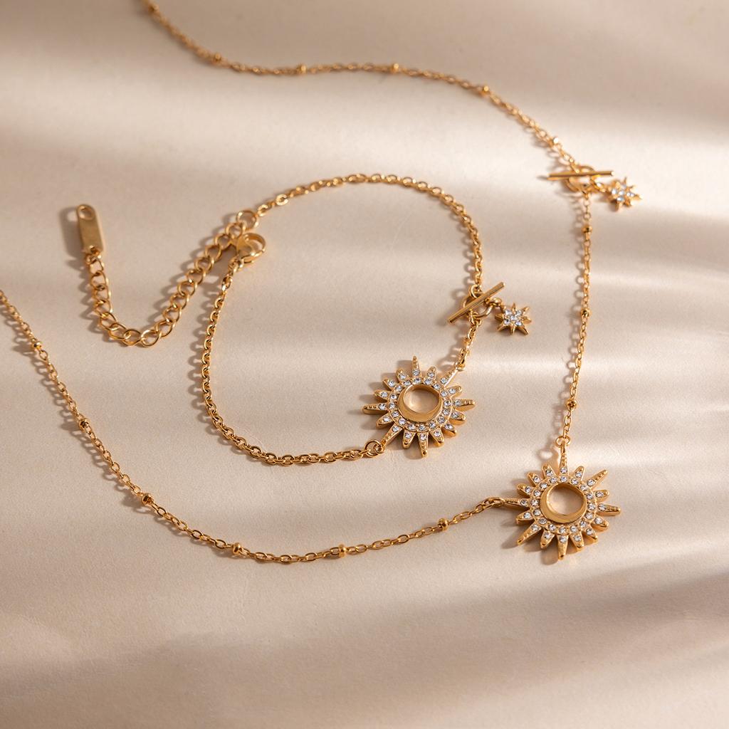 J&D Jewelry Celestial Sun Moon Star Charm Bracelet 18K Gold Plated Stainless Steel Rhinestone O Chain for Women