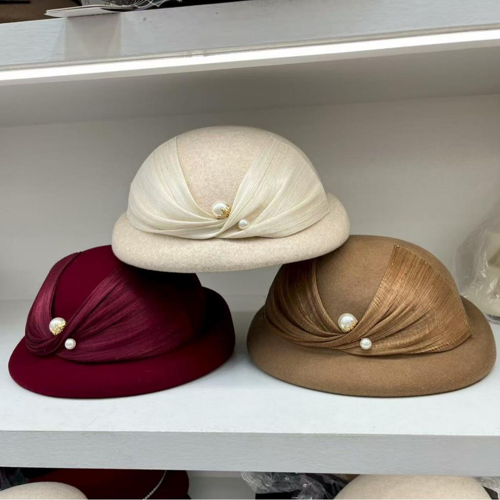 Französischer Promi-Stil Hanf-Seiden-Schleife Wollbarett Herbst- und Winter-Malerhut Eleganter Zylinder Mode Stewardessenhut