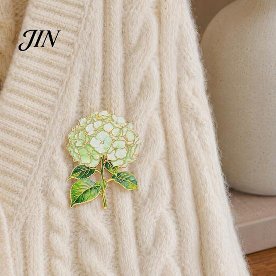 Natural Color Gradient Brooch Pin, Enamel Hydrangea Shape Lapel Polished Edges Backpack Corner Decorative Badge for Coat Collars Scarves Canvas