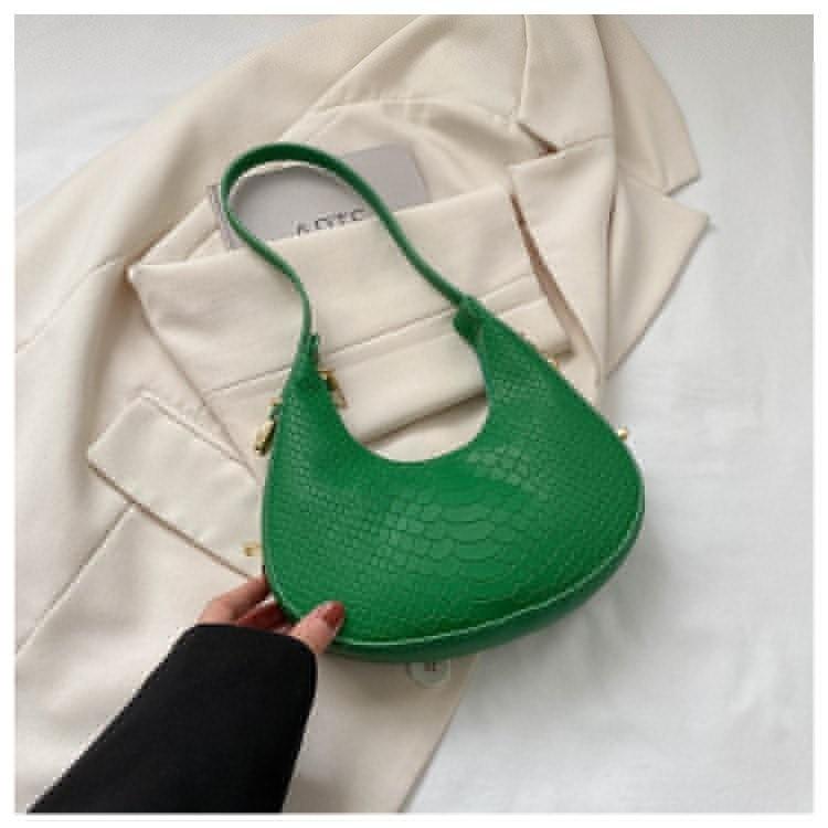 Elegant 2023 Summer New Women's Handheld Underarm Bag Chic Vintage Style Soft Pu Material