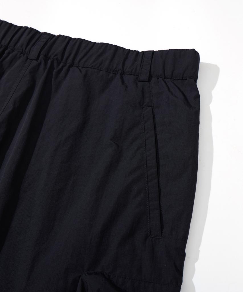 Kallapataleu Nylon Banding Cargo Pocket Bermuda Shorts - Black
