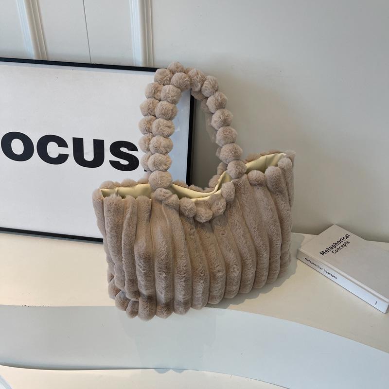 Trendy Autumn/Winter Plush Shoulder Bag – Cute, Fashionable, Large Capacity Handbag