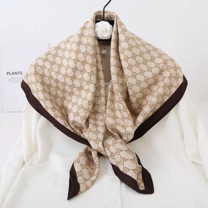 Black and White Animal Print Faux Silk Twill Scarf - 90x90CM Autumn/Winter Shawl for Women