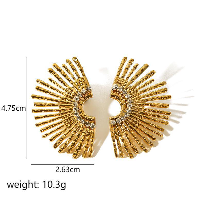 Exaggerated Retro Fan-Shaped Ray Earrings In 18K Gold & Stainless Steel