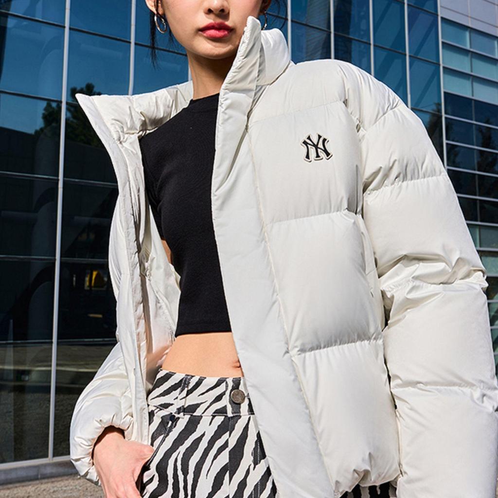 MLB New York Yankees Down Jackets Unisex Cream Stand Collar Moderate Puffer Jacket (Unisex) Down Jackets 3ADJB0736 50CRS