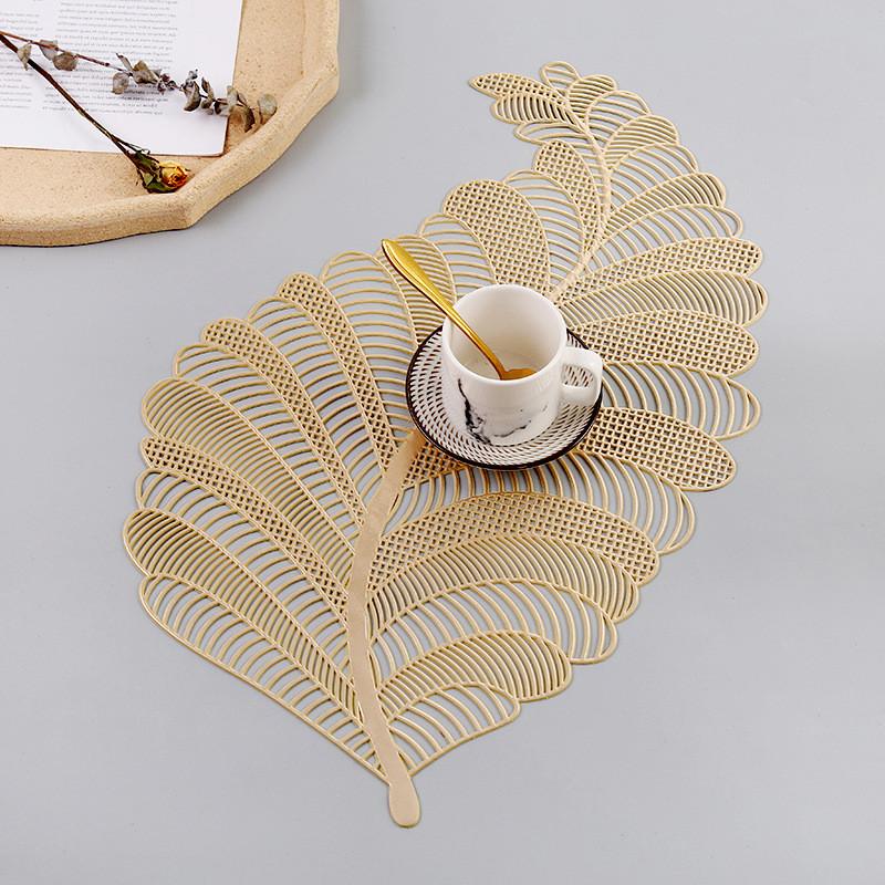 

1Pc Hollow PVC Phoenix Flower Insulation Pad Hotel Restaurant Placemat Home Kitchen Table Bowl Mat Wedding Party Decor 29x46cm серебряный