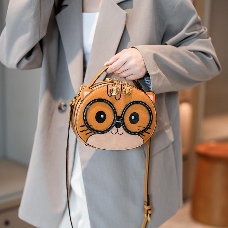 Fashion Cartoon Small Bag 2025 New Japanese Cute Bear Shoulder Bag Women's Versatile Portable Round Bag PU