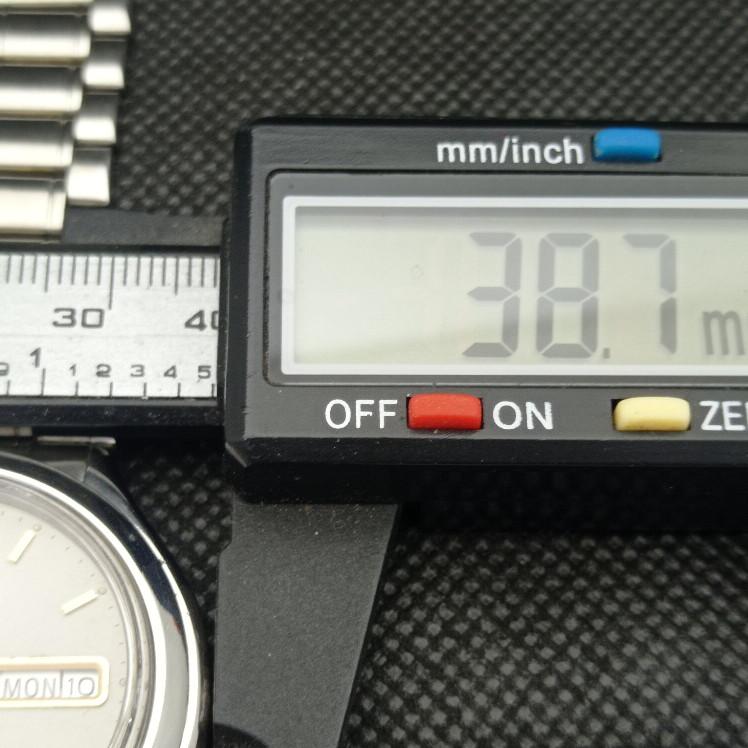 CEAS SEIKO 5 AUTOMATIC JAPONEZ BĂRBĂTESC CU CADRAN ORIGINAL, VINTAGE, FOLOSIT, 621b-a413568-2 SKU621b-a413568