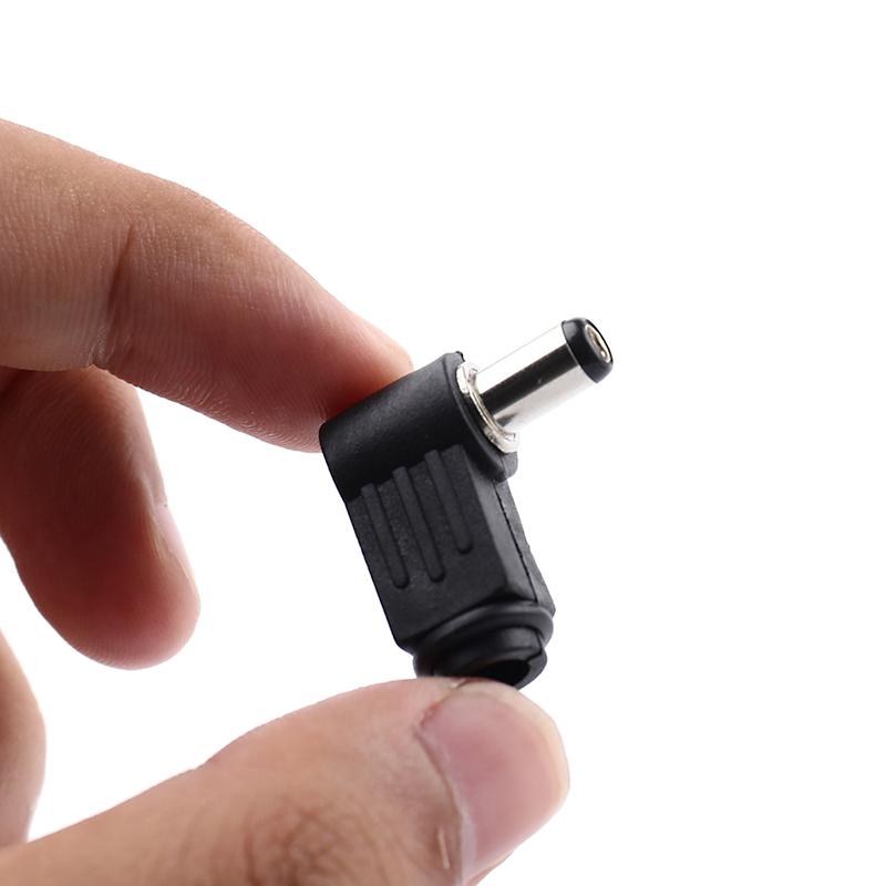 2 Stück DC-Stromanschluss-Adapter 90-Grad-Winkel 5,5 x 2,1 mm / 2,5 mm Stecker auf Buchse Kupplungskonverter