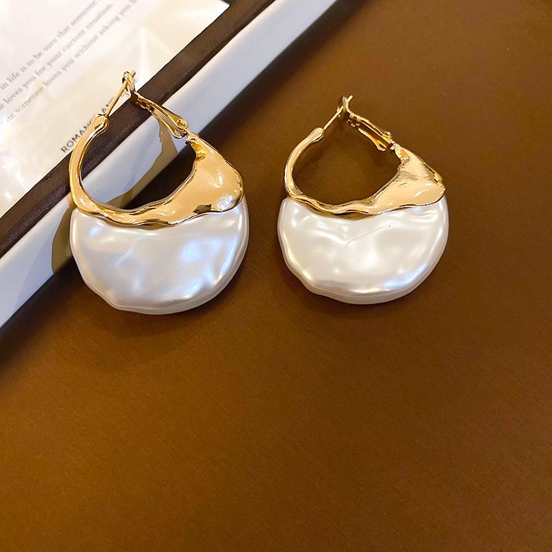 Imitation pearl bag silver needle stud earrings French simple geometric earrings