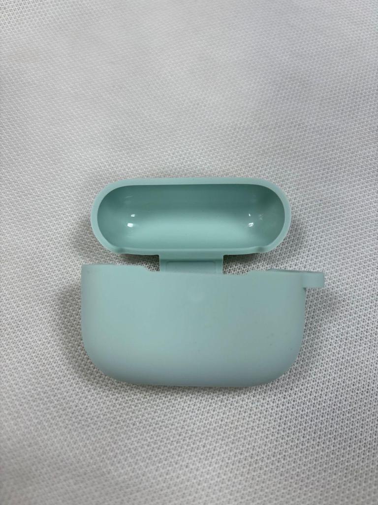 AirPods Pro 3 Silicone Case: Protective, Anti-Fall Shell for Apple Bluetooth Earbuds