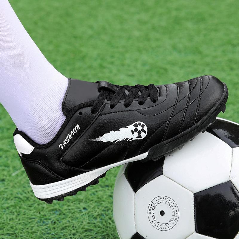 Boys Large Size Autumn and Winter New Leather Outdoor Sports Football Shoes Girls Soft and Lightweight Running Shoes