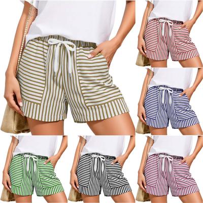 Modische Damen-Shorts im entspannten Schnitt mit Streifen, elastischem Bund mit Kordelzug und Taschen