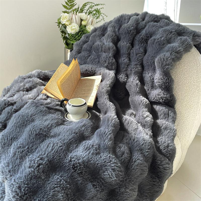 Luxury Double Layer Rabbit Fur Blanket Winter Thick Warm Fluffy Faux Fur Throws Blankets for Sofa Tie-Dye Soft Plush Bed Blanket