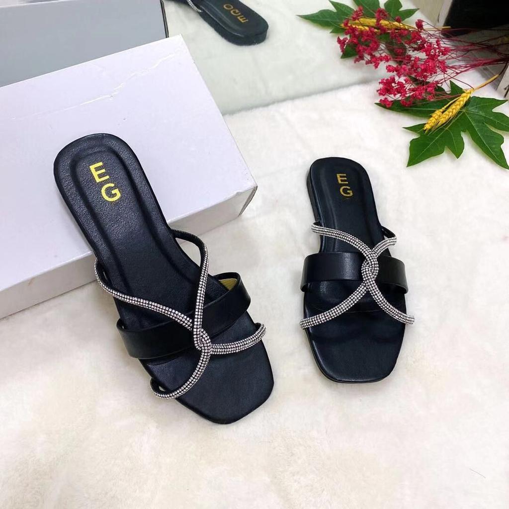 Lady's Flat Slippers Large Size Flat Shoes Fashion Casual Solid Color Rhinestone Cross Strap Women's Sandals