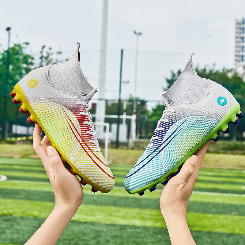 

Новые футбольные бутсы на резиновой подошве, сломанные шипы, длинные шипы, студенческие тренировочные игровые бутсы, модные шипы, спортивная обувь 46