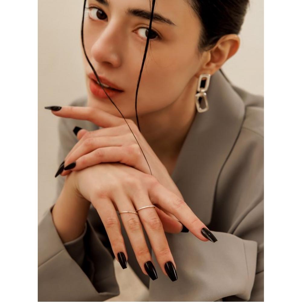 Muzmak Reusable Nail Tips Chic Black  Coffin NONE